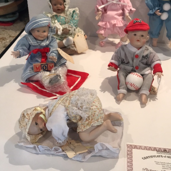 Picture Perfect Babies Mini Dolls - Picture 2 of 11